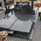 Przedsiębiorstwo 45 wizerunek GRANITY MARMURY Rzeźbiarze w Łomża PD