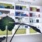 Przedsiębiorstwo 2 wizerunek LA GUEL CLINIC & SPA Kosmetyki - Detal w Warszawa MZ