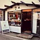 Przedsiębiorstwo 4 wizerunek RAZ KAWA RAZ HERBATA Kawiarnie w Warszawa MZ