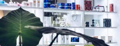 Przedsiębiorstwo 2 wizerunek LA GUEL CLINIC & SPA Kosmetyki - Detal w Warszawa MZ