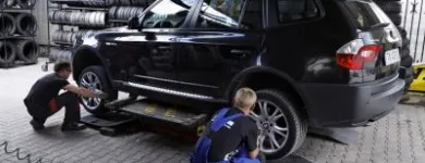 Przedsiębiorstwo 4 wizerunek SERWIS OGUMIENIA, OPONY, FELGI - NOWAK SERWIS Samochody - Wulkanizacja Opon, Wyważanie Kół w Kielce SK