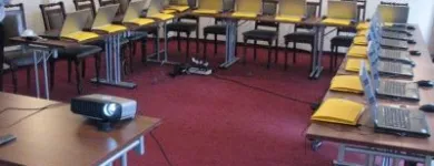 Przedsiębiorstwo 28 wizerunek WYPOZYCZENIA.COM Komputery - Naprawa w Warszawa MZ