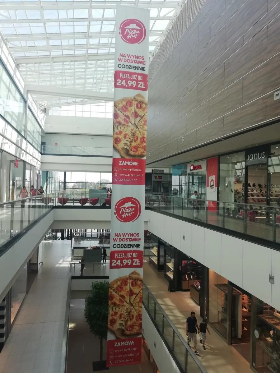 Przedsiębiorstwo 3 wizerunek PIZZA HUT KRAKÓW KAZIMIERZ
