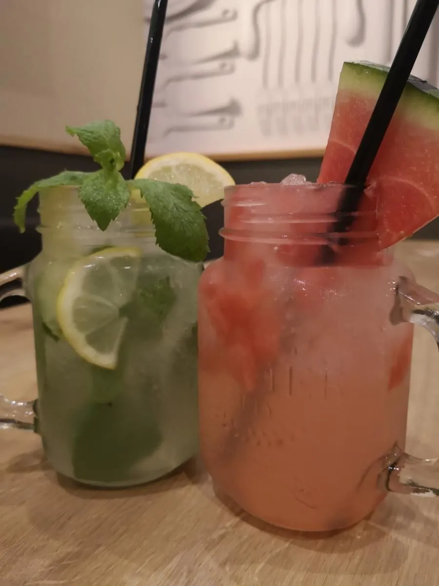 Przedsiębiorstwo 2 wizerunek PIZZA HUT RYBNIK RYNEK